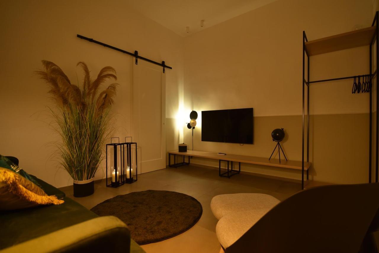 First Floor B&B Bari Zewnętrze zdjęcie